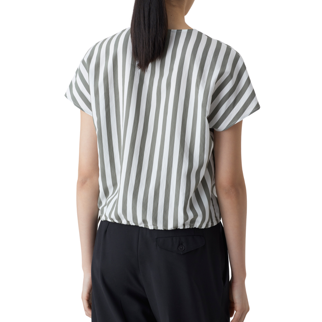 Closed Cropped Striped Blouse