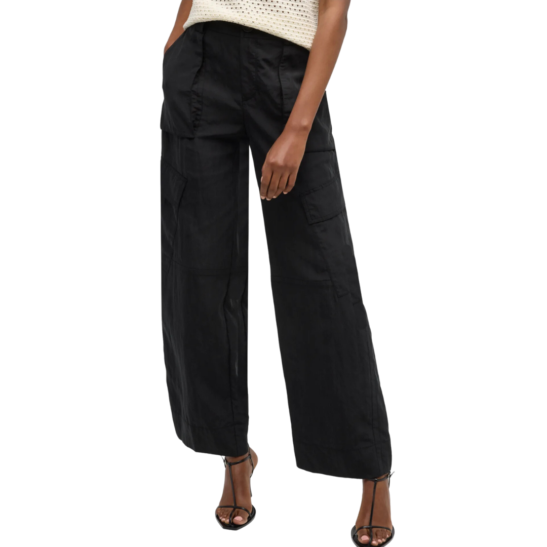 Vince Mid-Rise Fluid Cargo Trouser