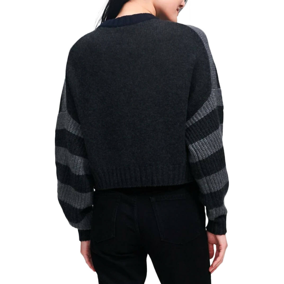 Naadam Luxe Cashmere Cropped Crewneck Sweater