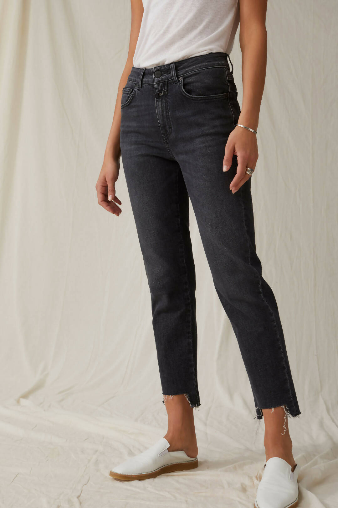 Closed Gloria Stretch Jean