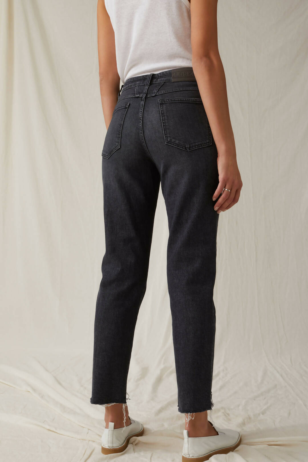 Closed Gloria Stretch Jean